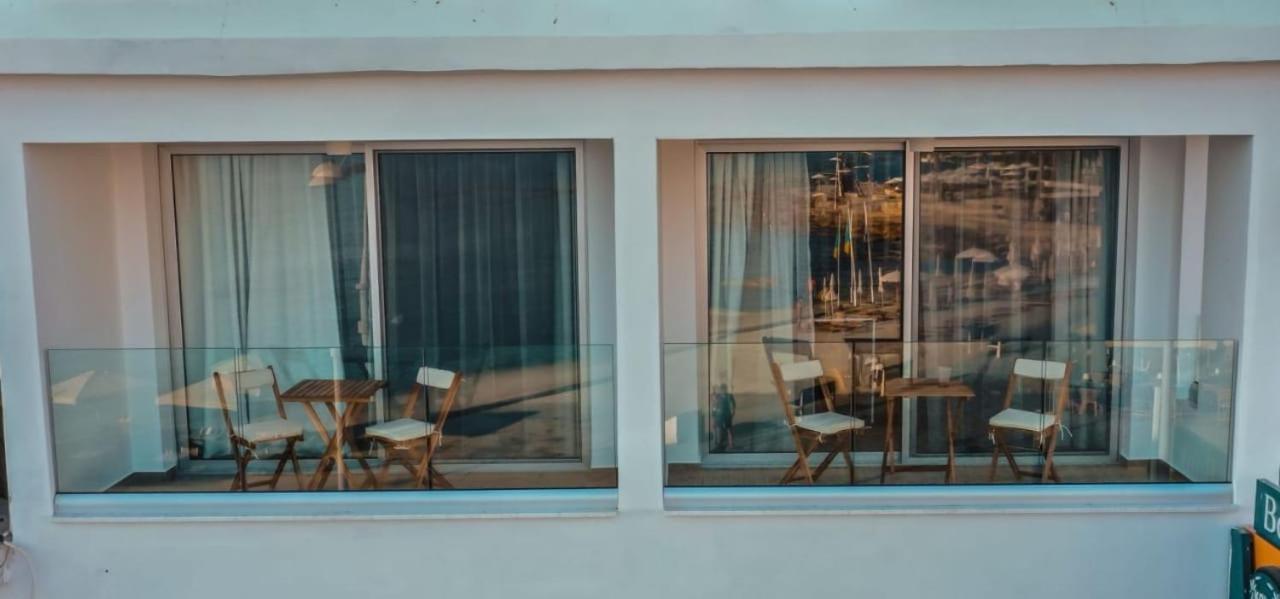 Cosea Living: Seaside Deluxe Suite In Harbour 107B Paphos Eksteriør bilde